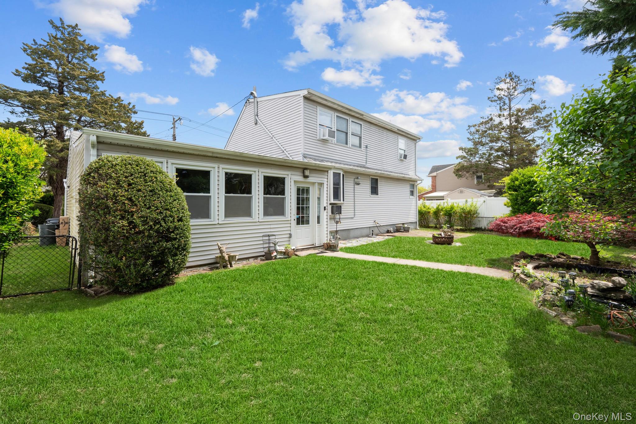 266 Bellmore Road Property Photo 39