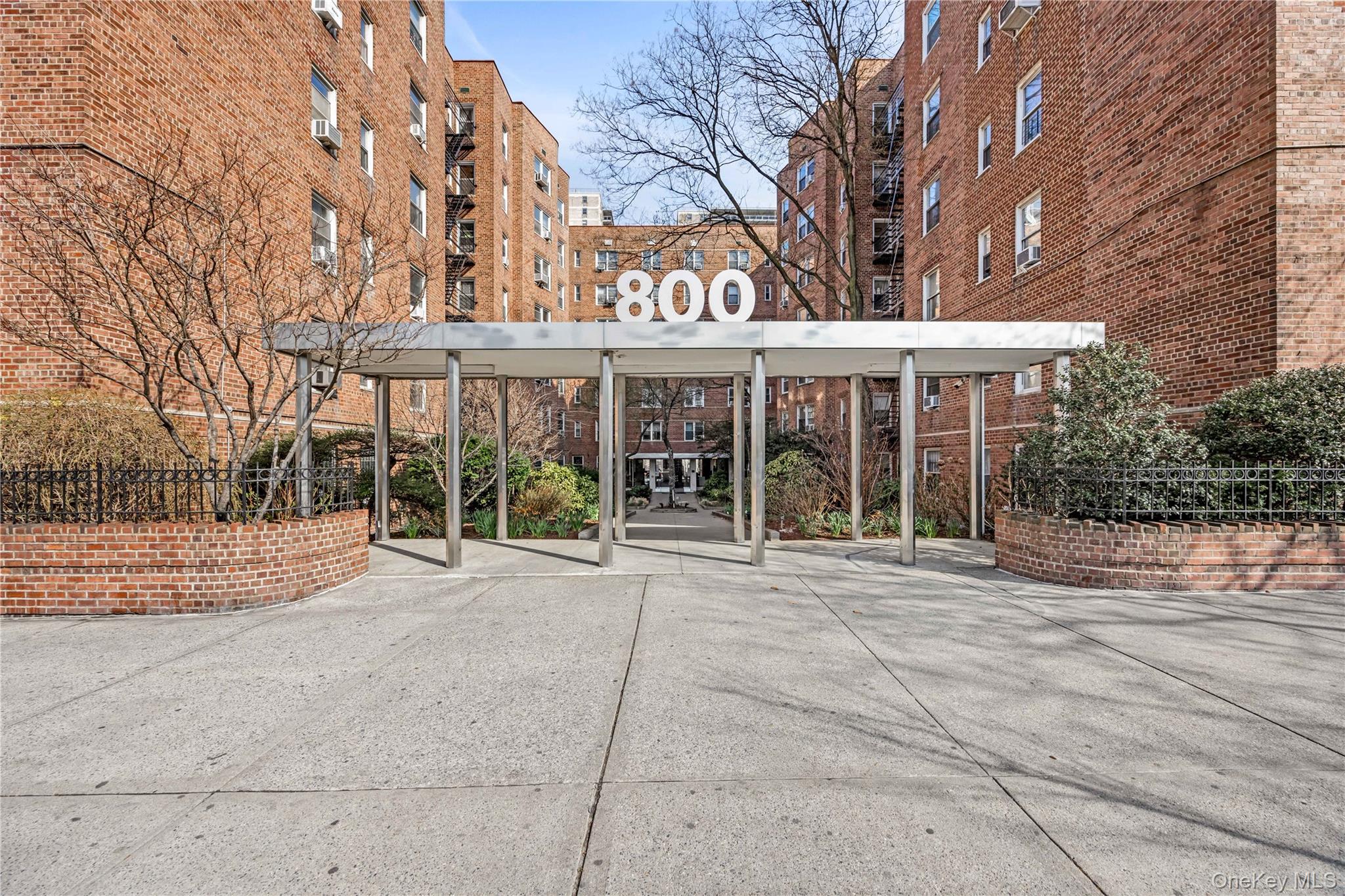 800 Grand Concourse 3BS Property Photo 1