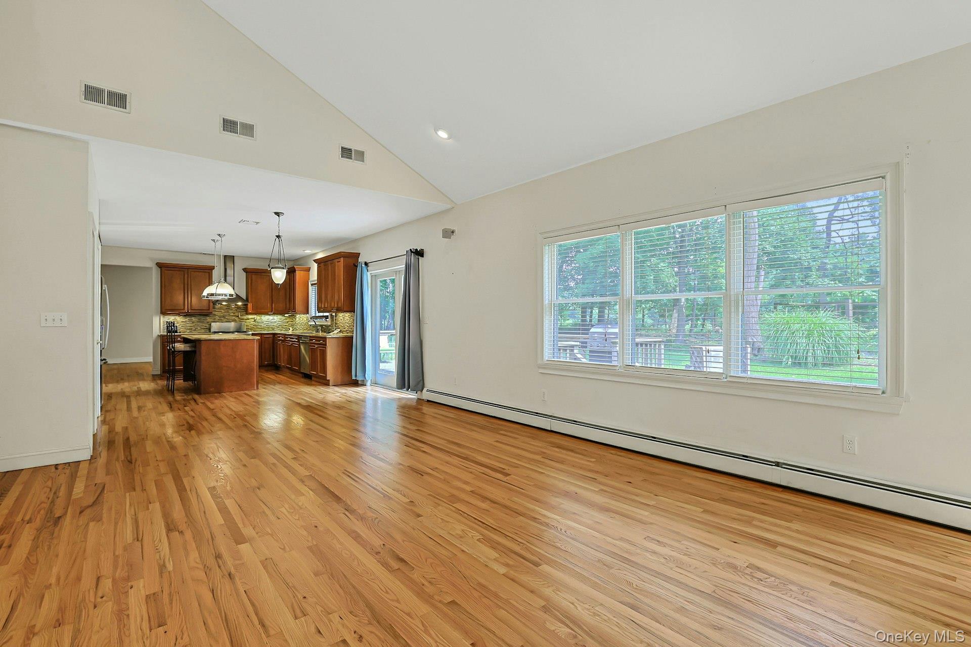 92 Scotland Hill Road Property Photo 8