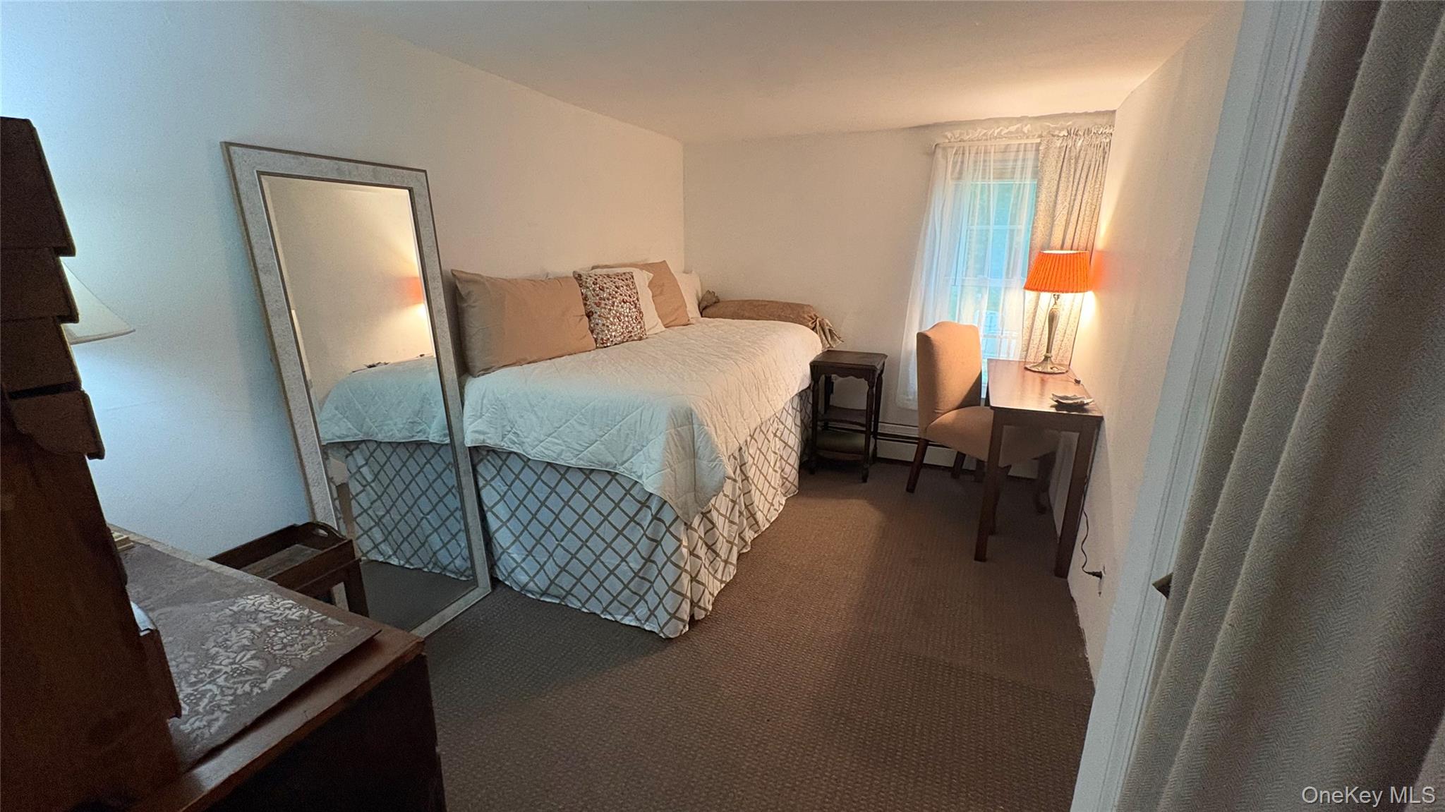 1673 Northern Boulevard Property Photo 16