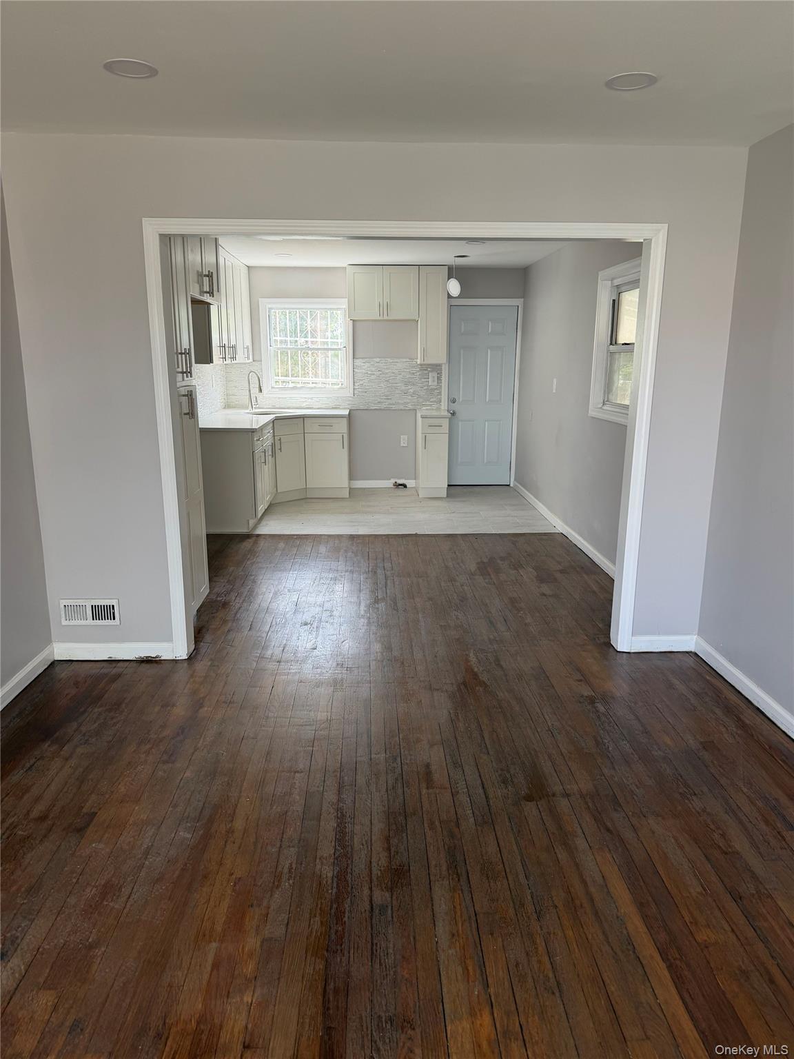 12815 235th Street Property Photo 6