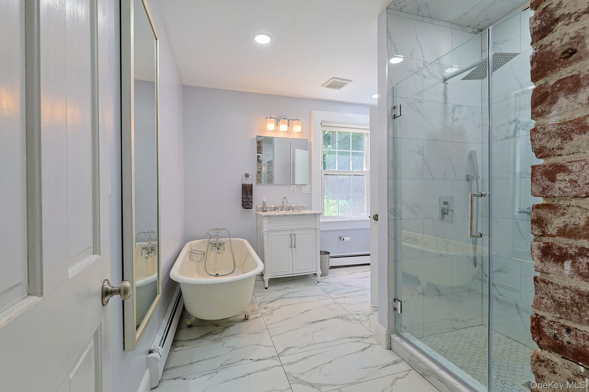 9 Library Road Property Photo 14