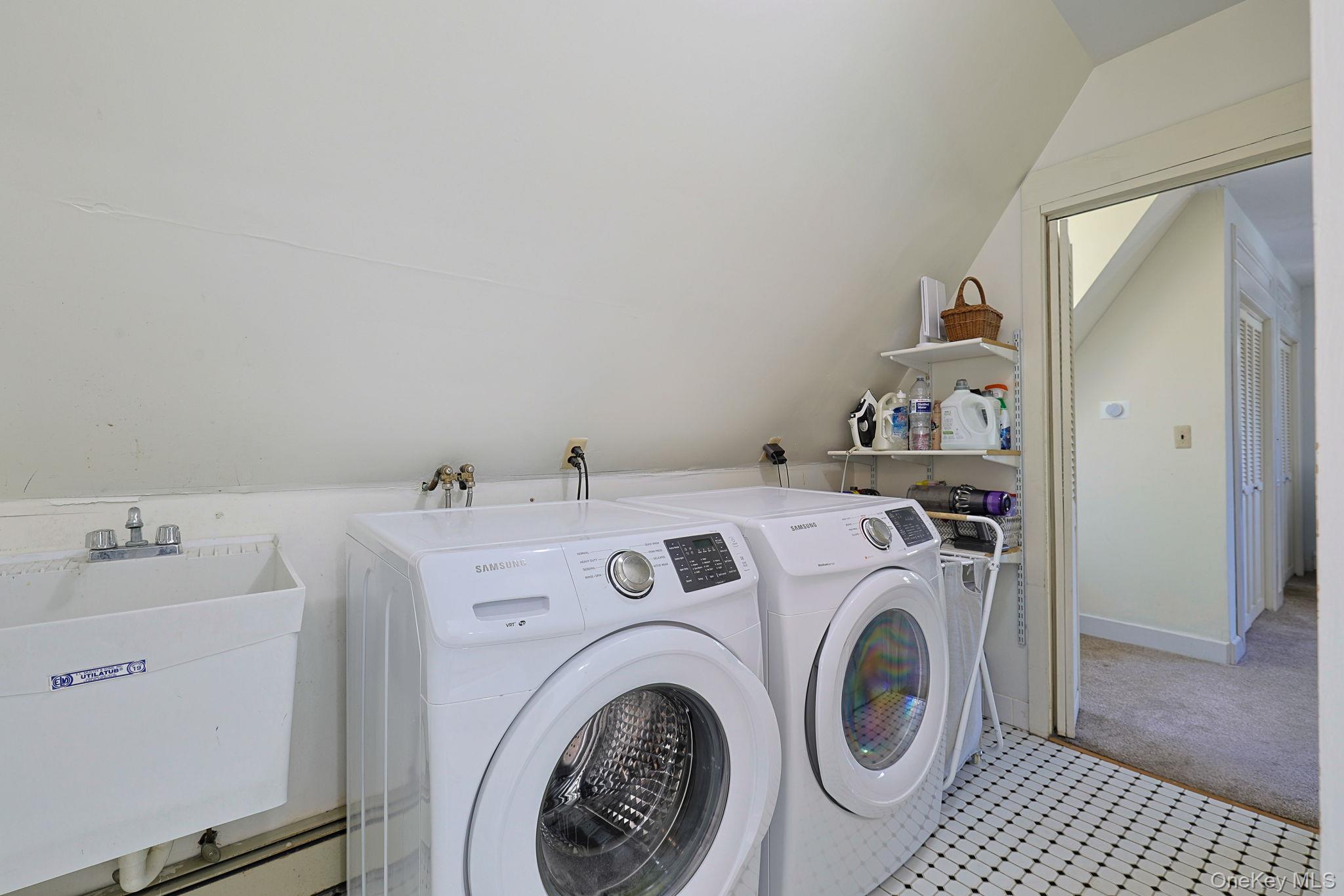 9 Library Road Property Photo 18