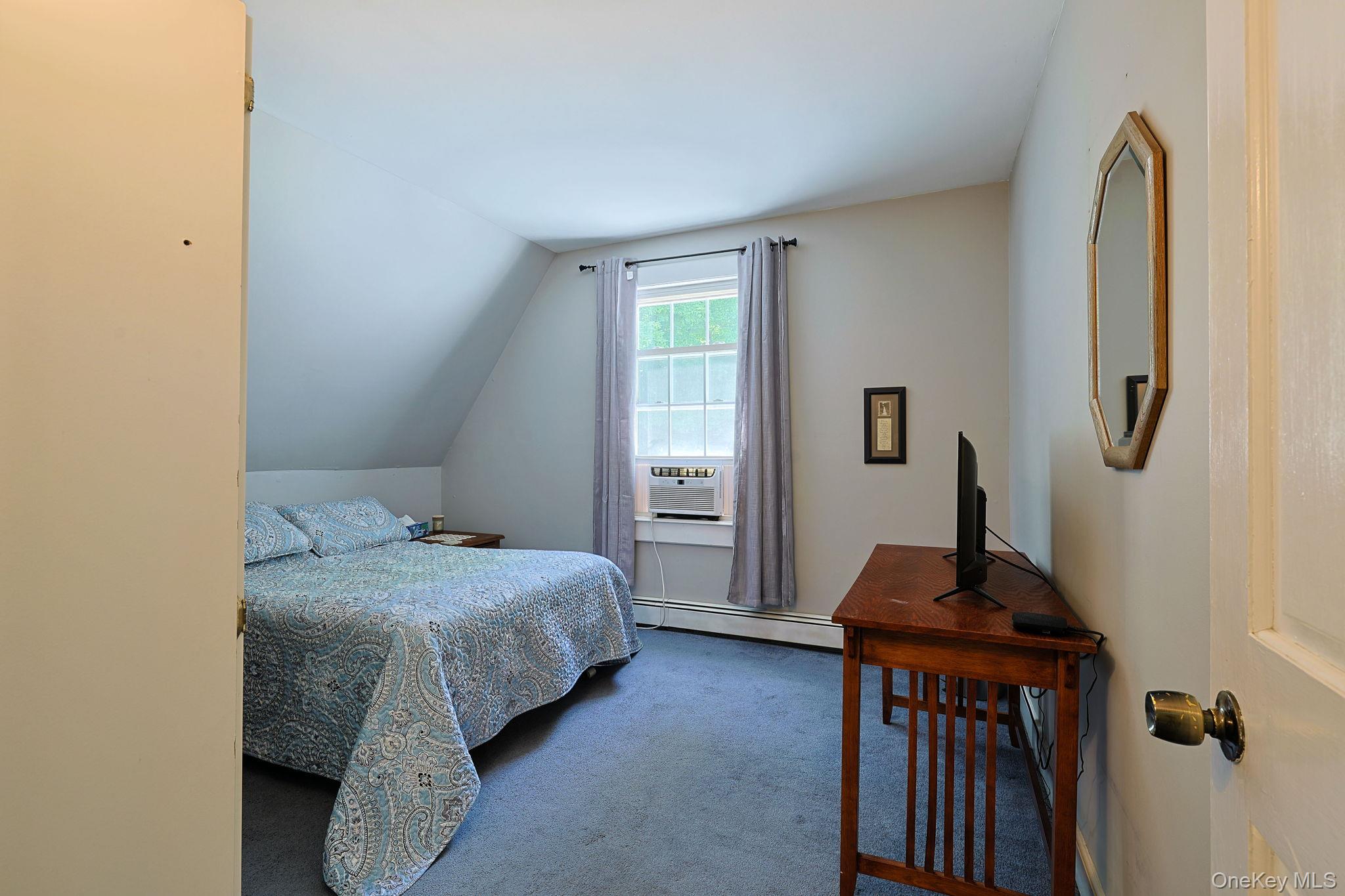 9 Library Road Property Photo 19