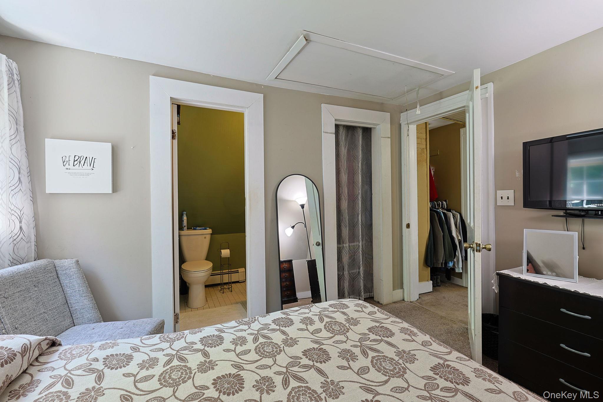 9 Library Road Property Photo 23