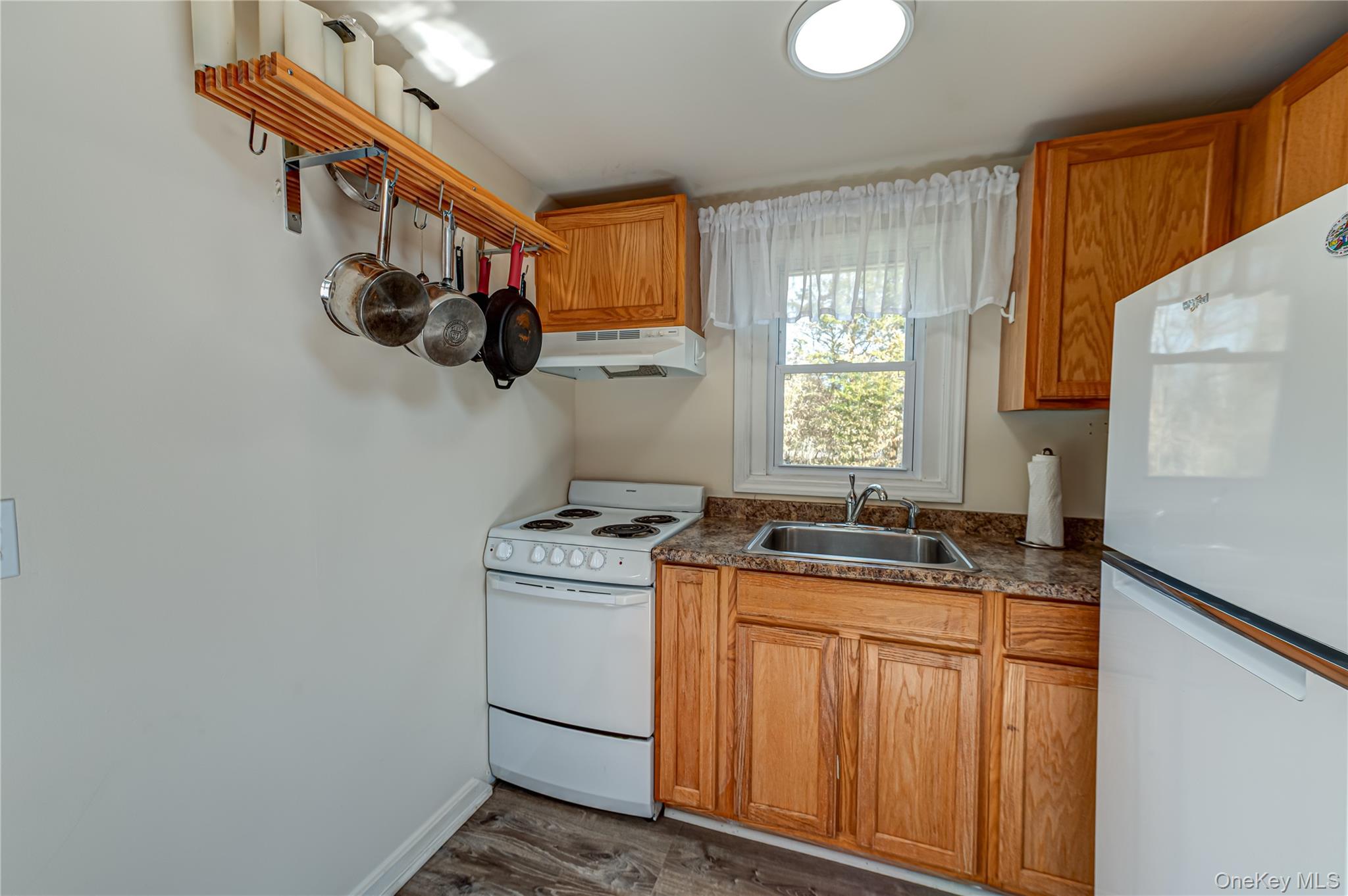 18 Shinnecock Road 4 Property Photo 6