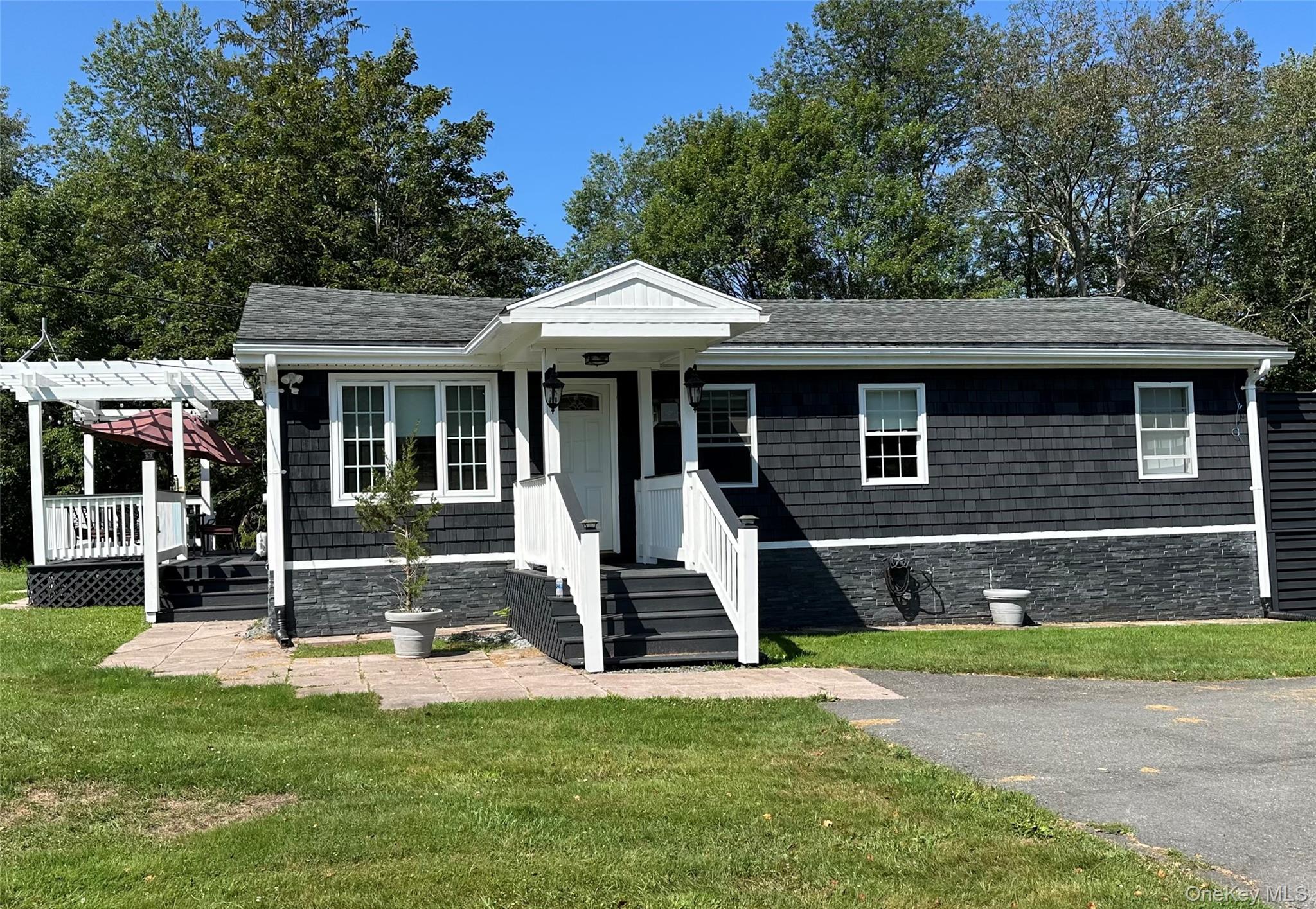 3377 State Route 52 Property Photo 2