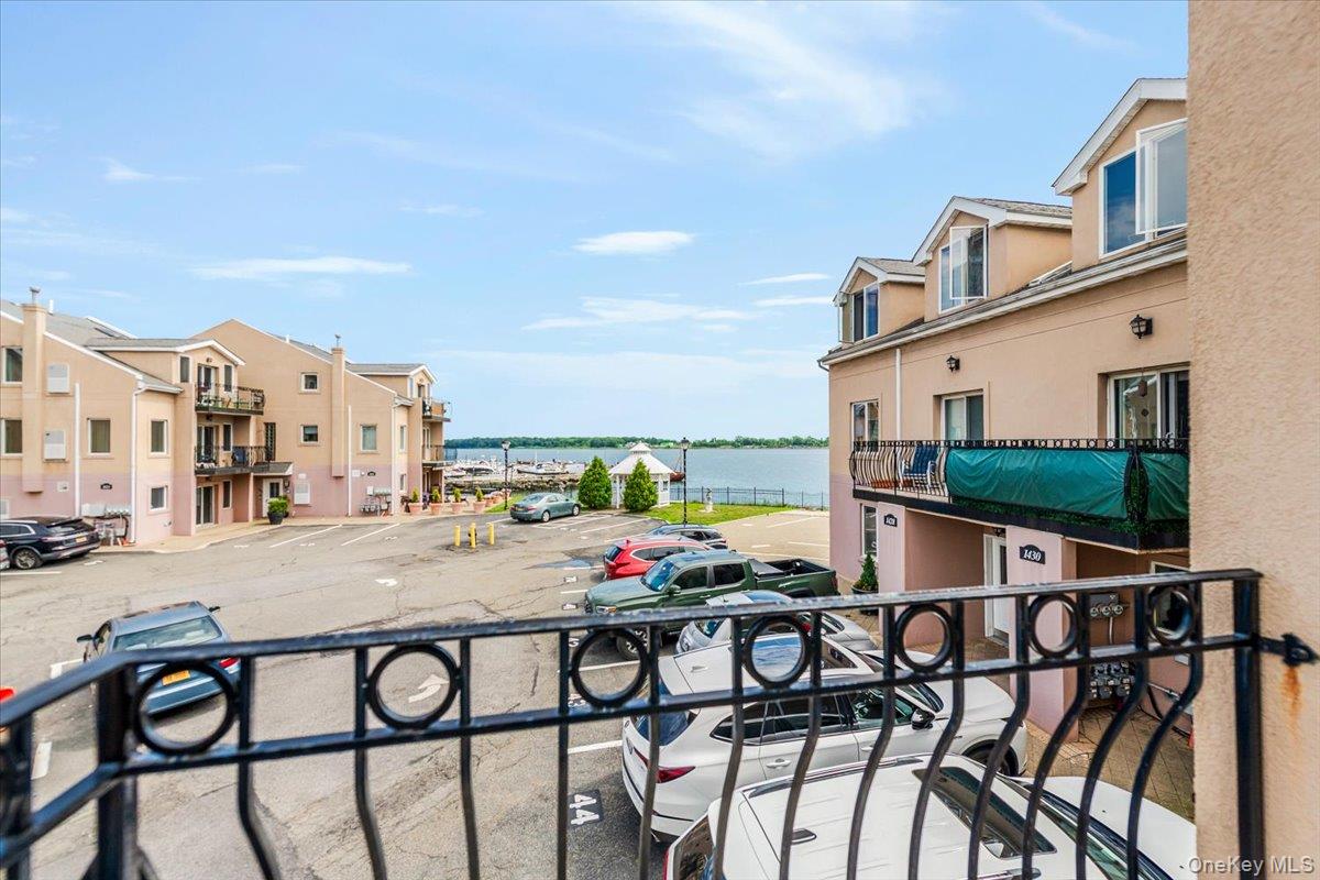 1436 Outlook Avenue 2 Property Photo 16