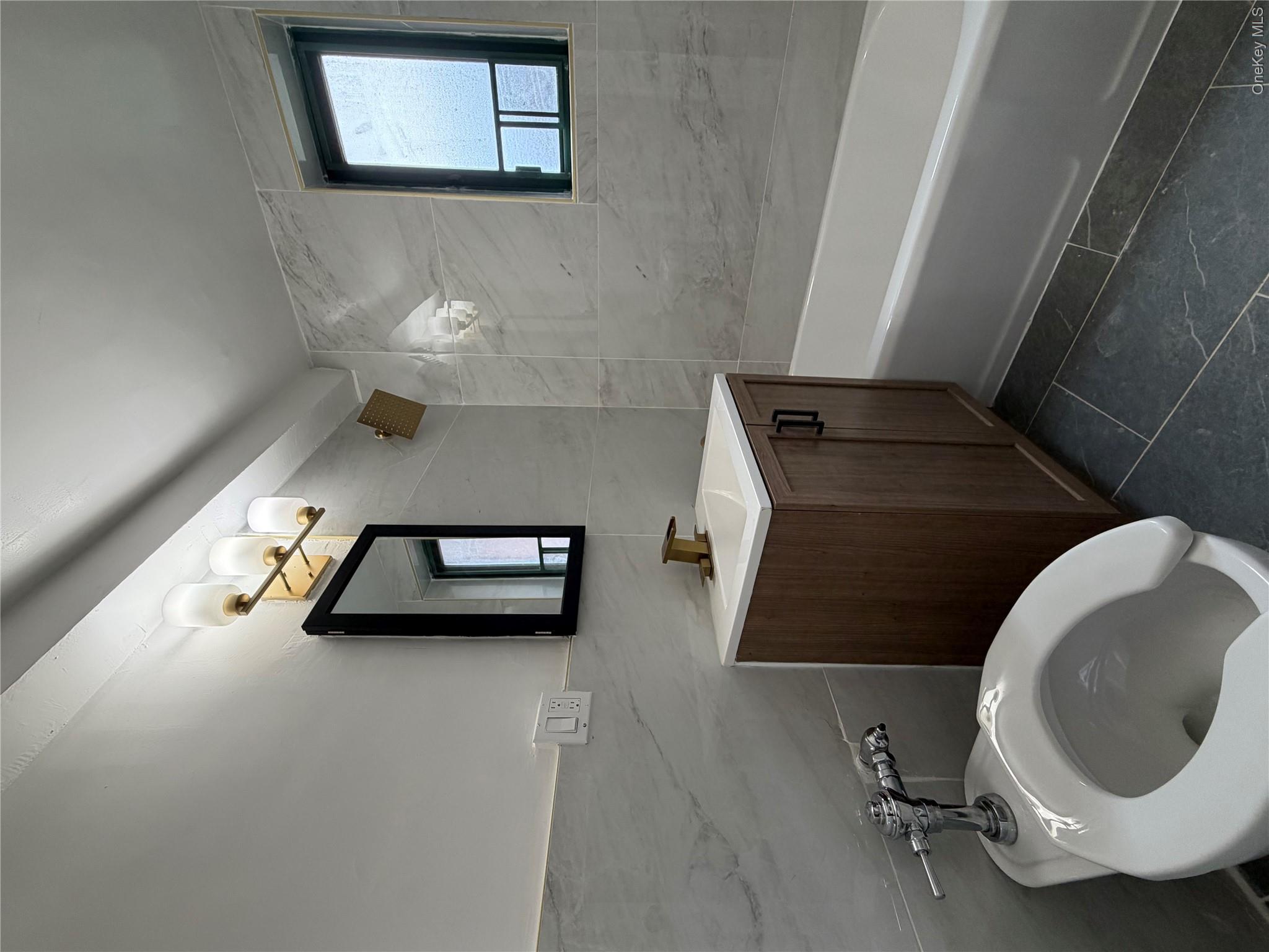 1503 Metropolitan 4f Property Photo 7