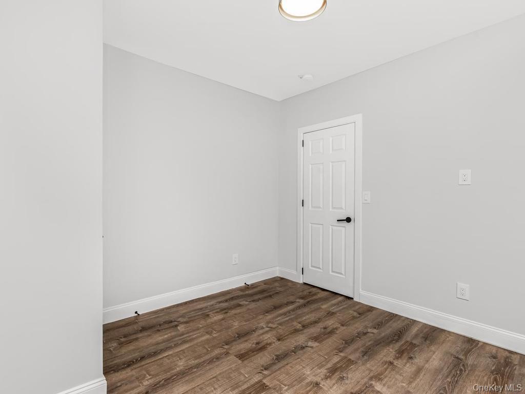 1218 Havemeyer Avenue Property Photo 3