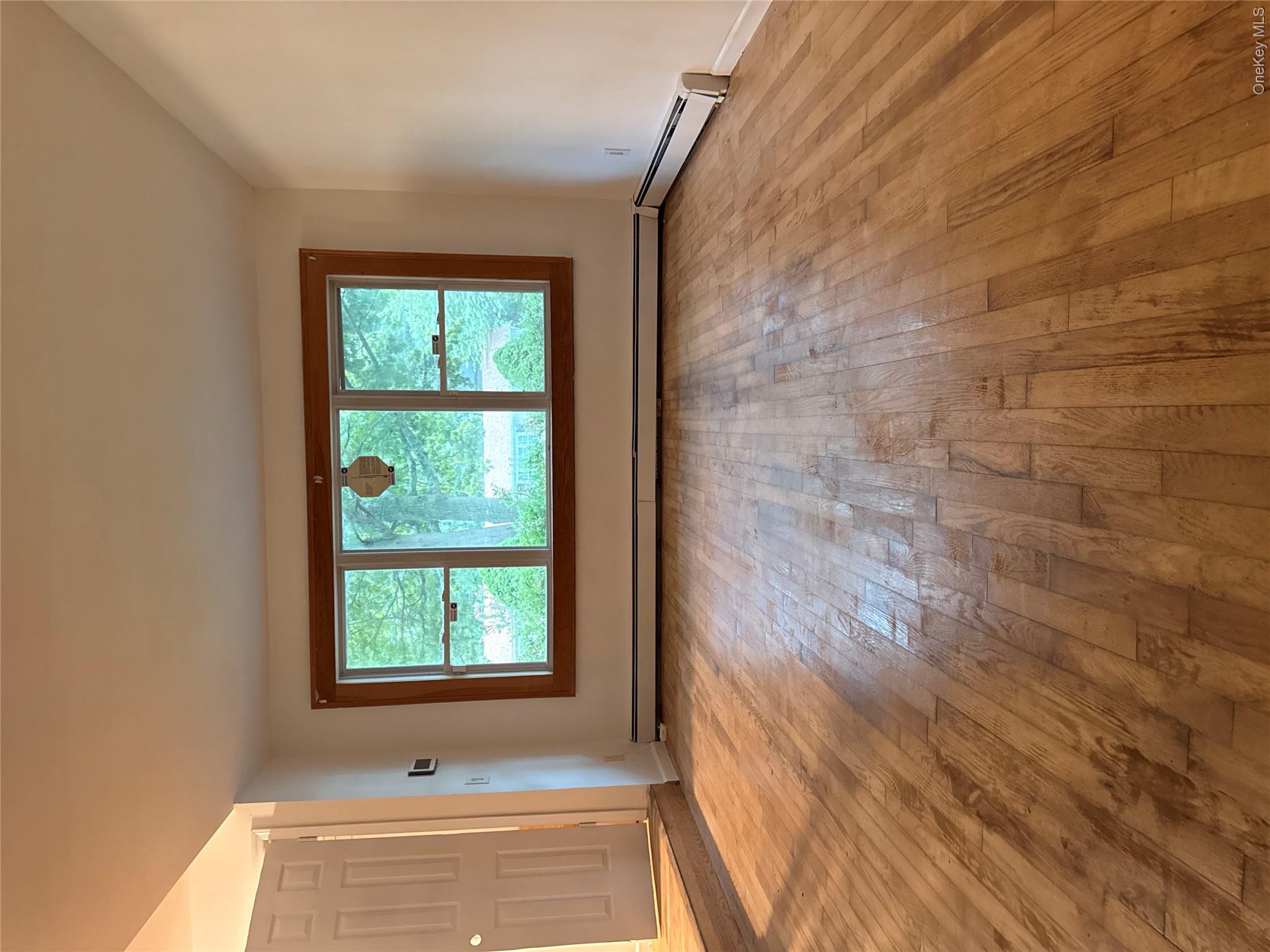 13 Hampton Avenue Property Photo 17