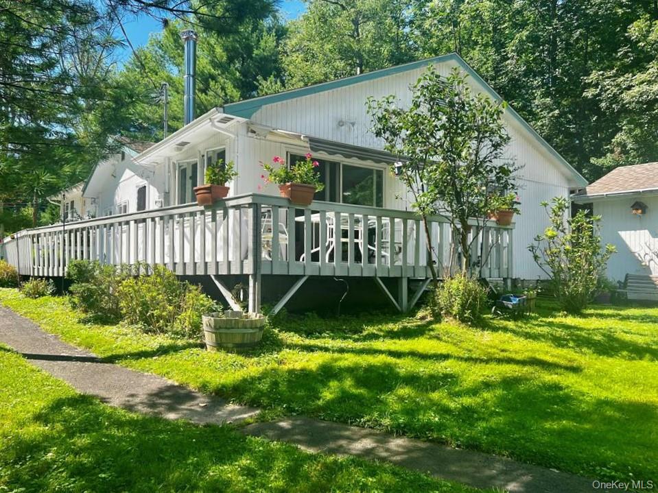 7 Jenn Lane Property Photo 1