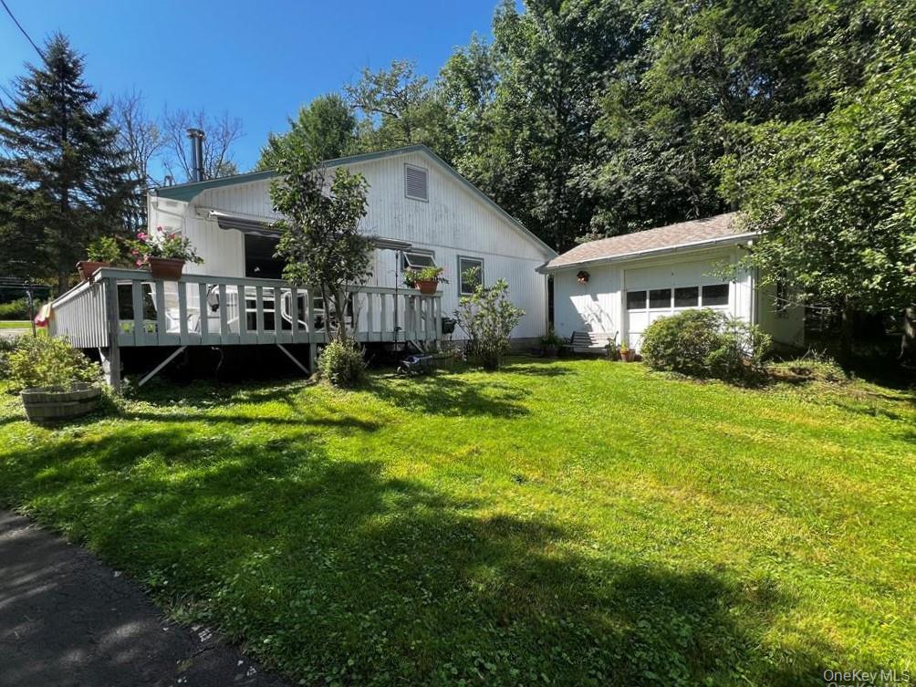 7 Jenn Lane Property Photo 2