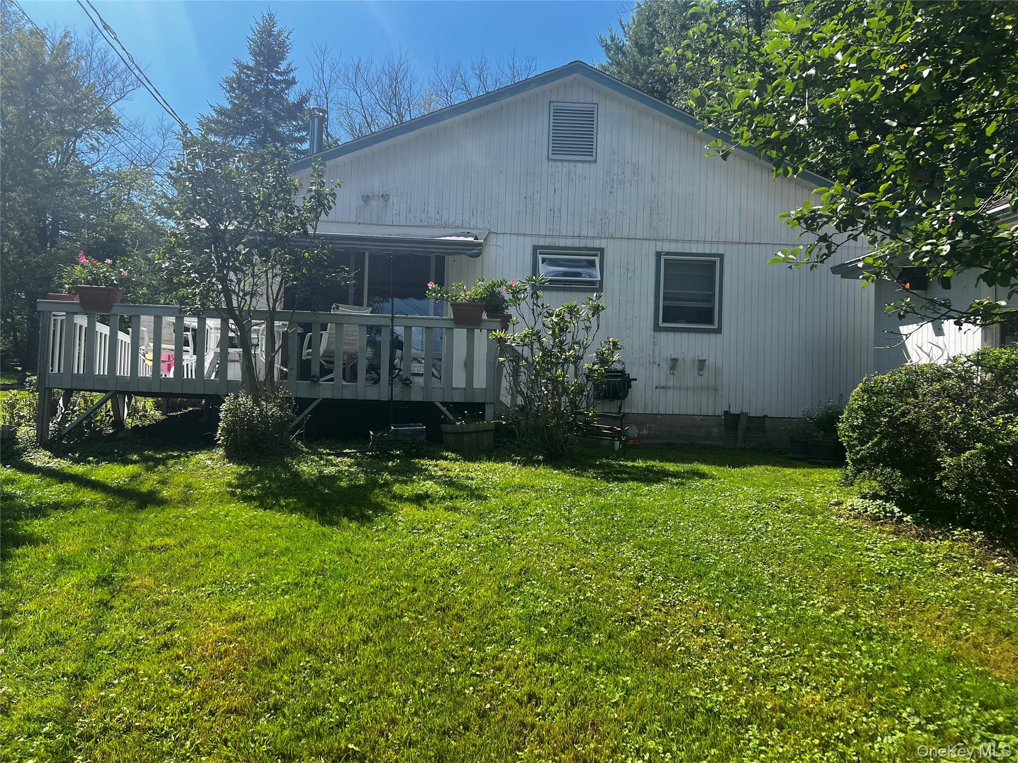 7 Jenn Lane Property Photo 27