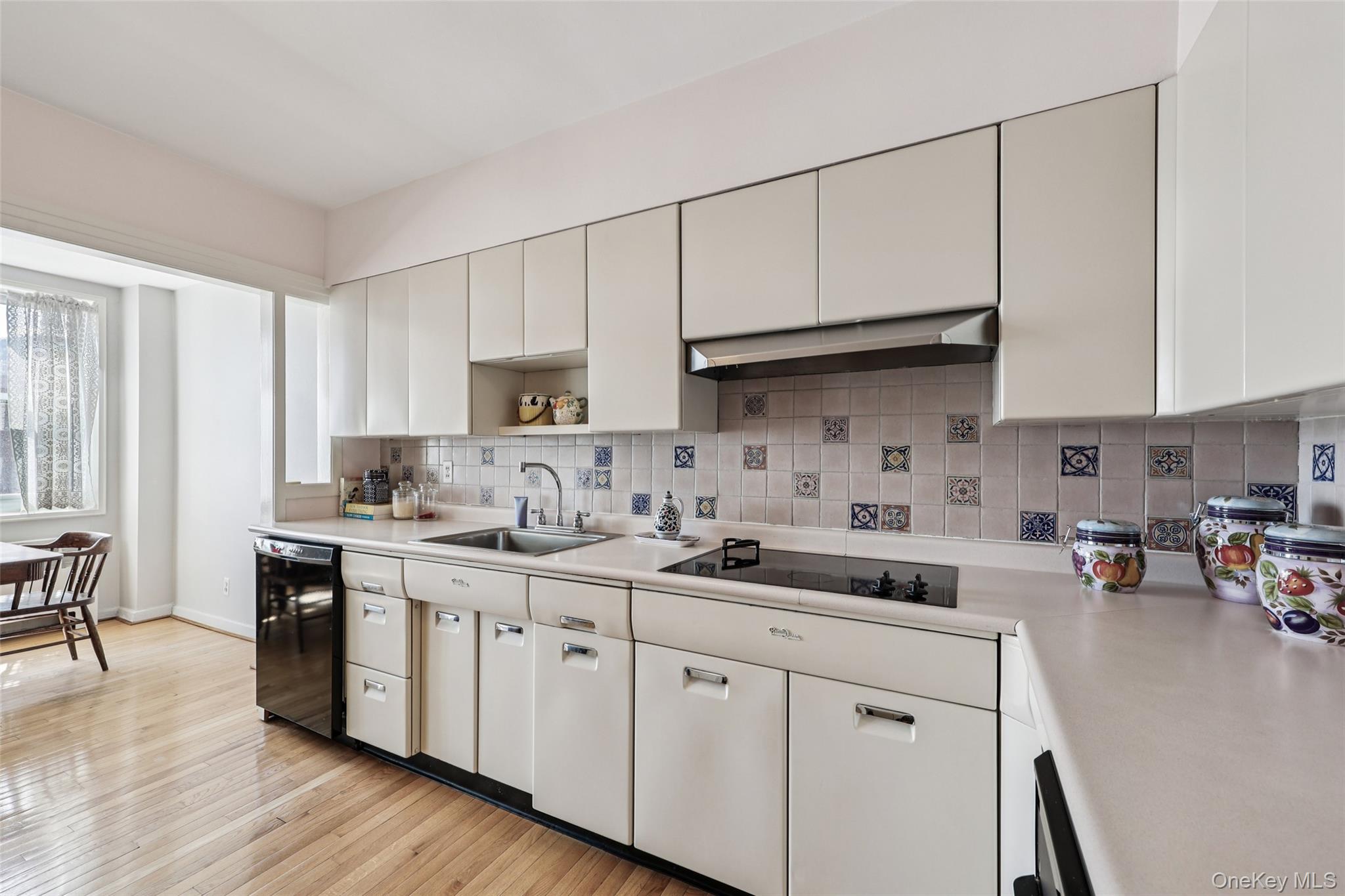 2 Salisbury Point 4e Property Photo 8