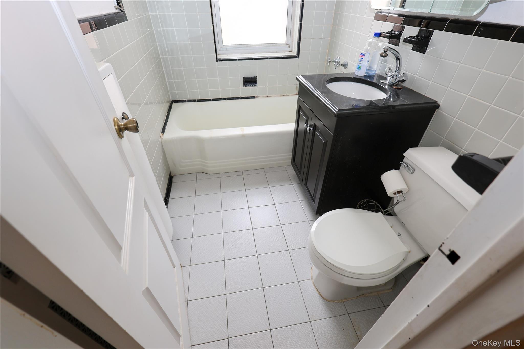 9941 64th Avenue D17 Property Photo 24