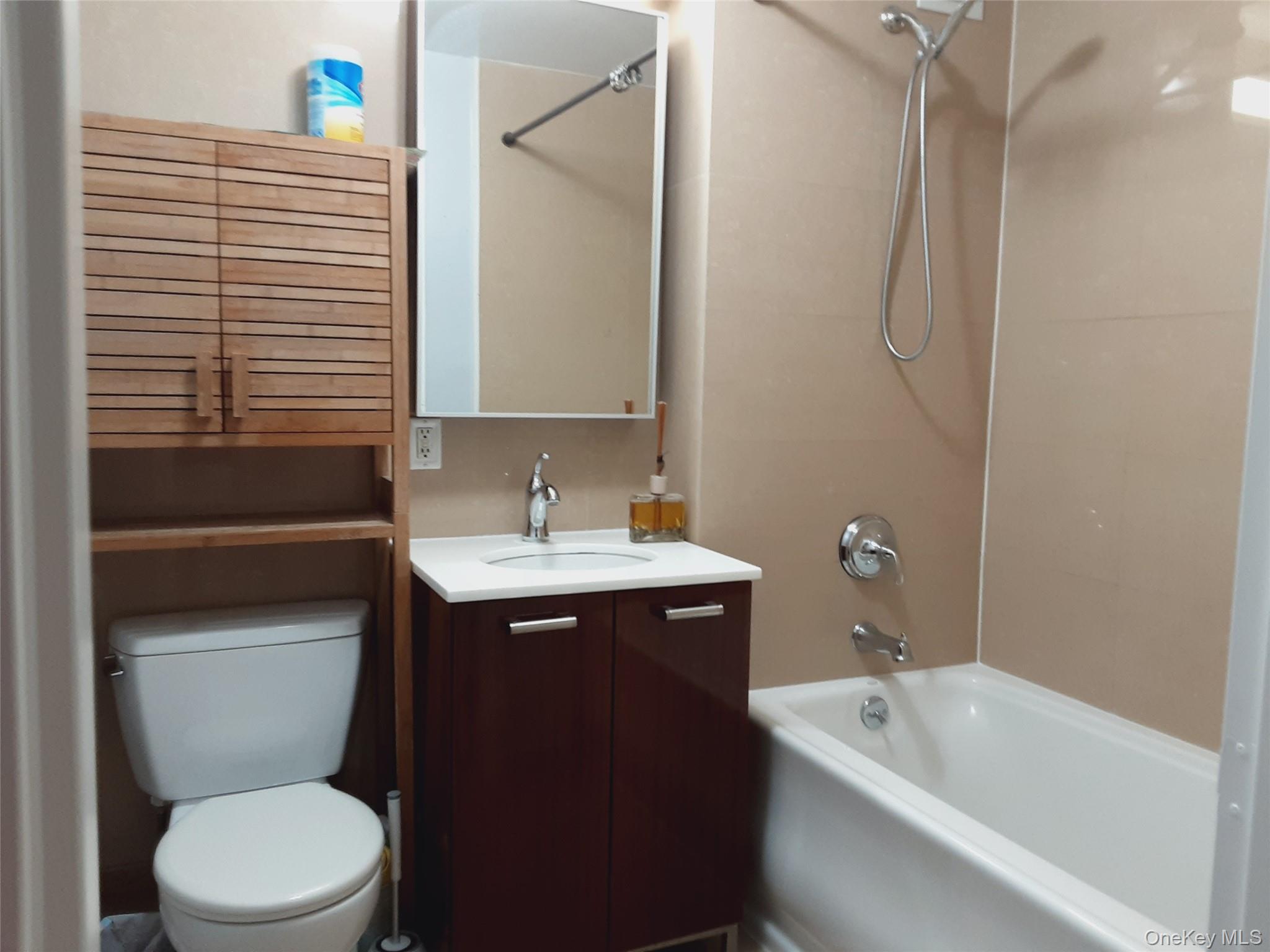 3330 61st Street 303 Property Photo 16