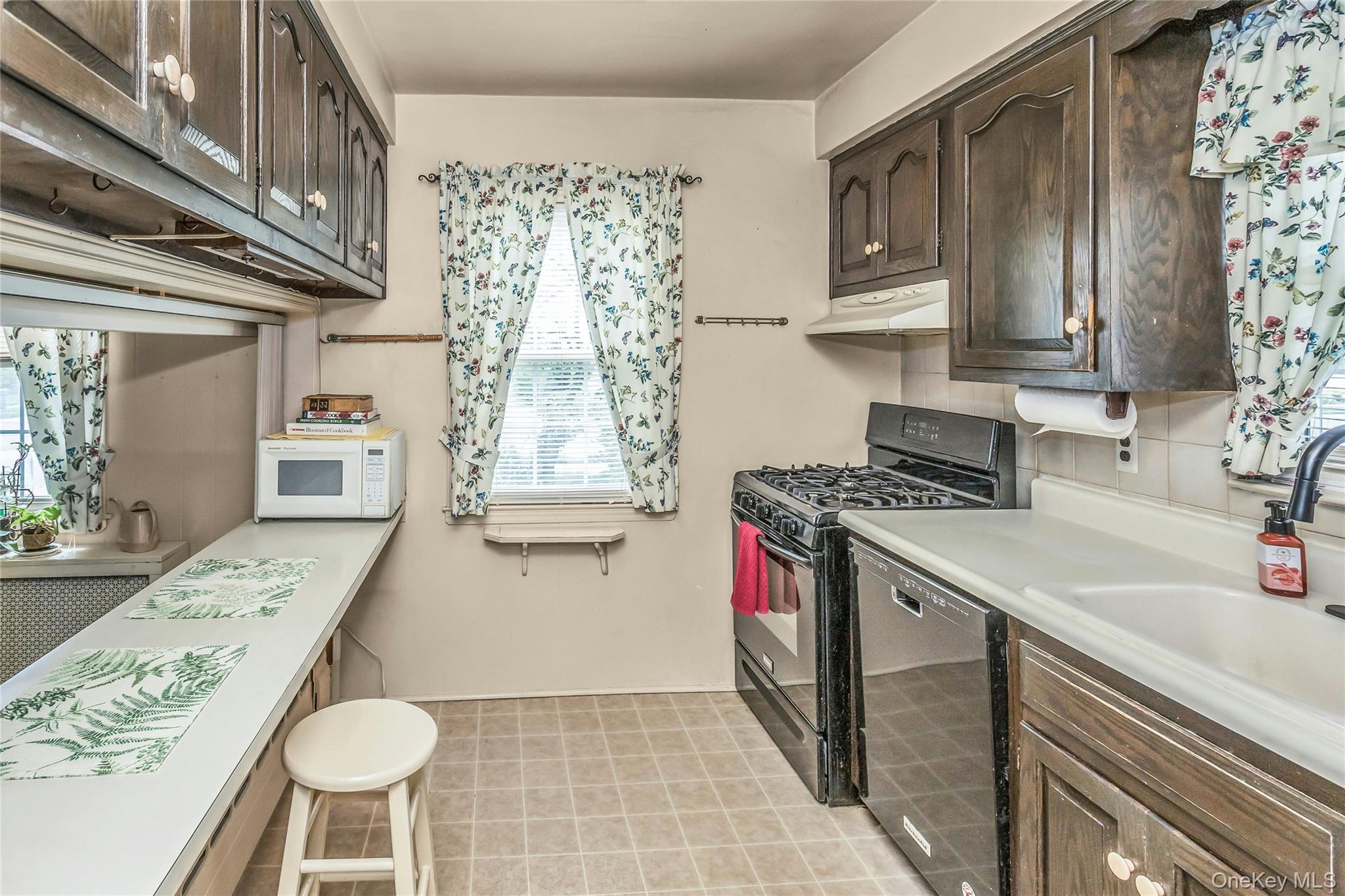 11 Skidmore Place Property Photo 4