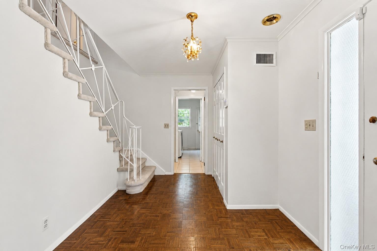 9 Parkfield Road Property Photo 4