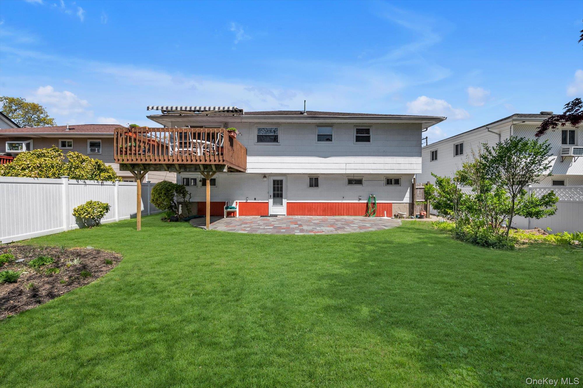 1678 Park Avenue Property Photo 18