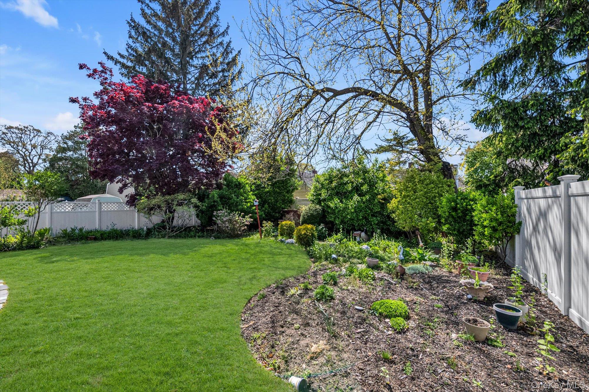 1678 Park Avenue Property Photo 20
