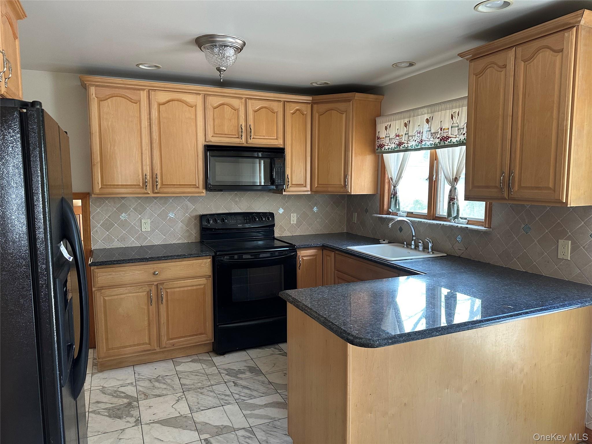 67 Cleremont Avenue Property Photo 11