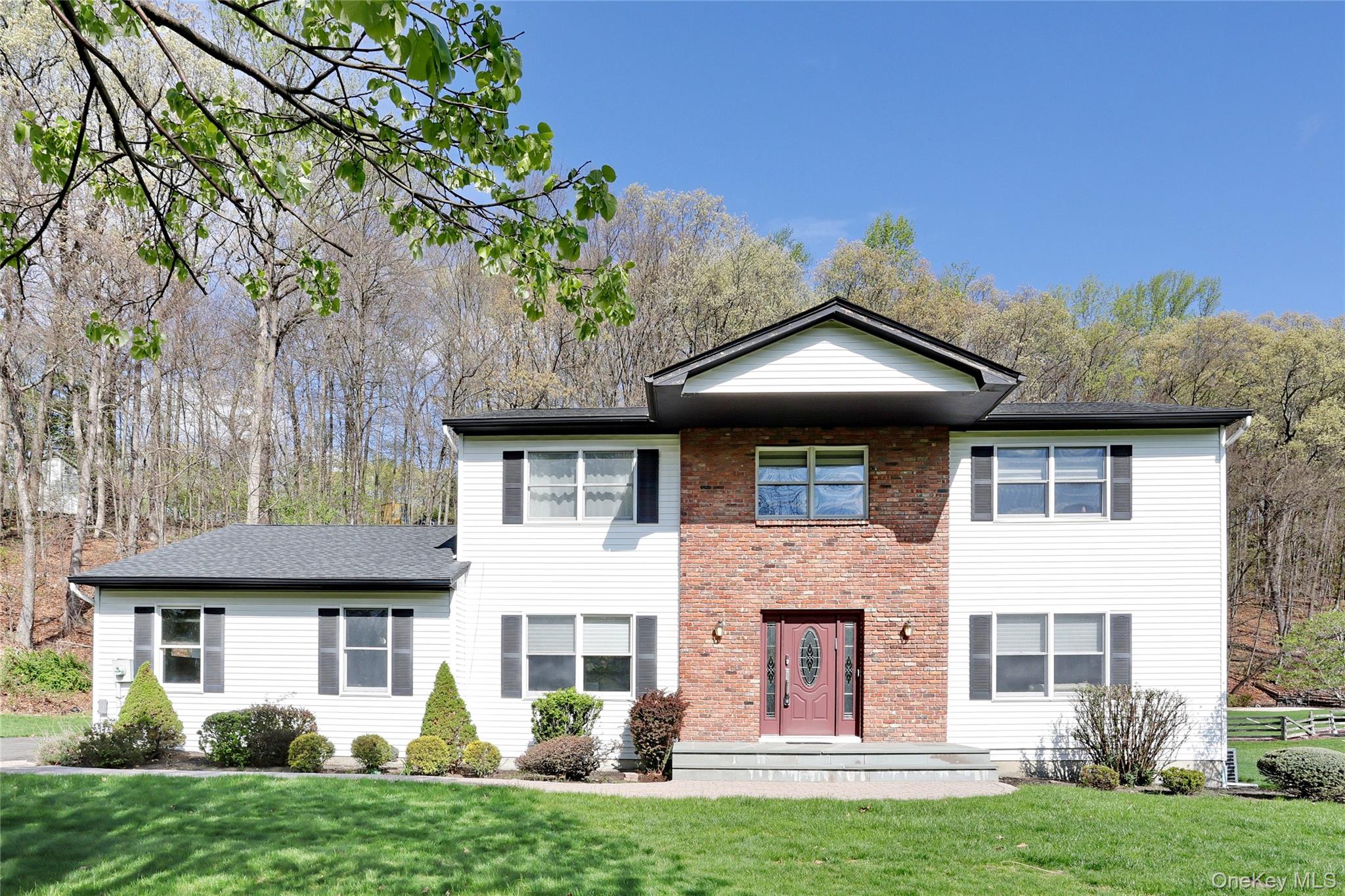 24 Park Avenue Property Photo 1