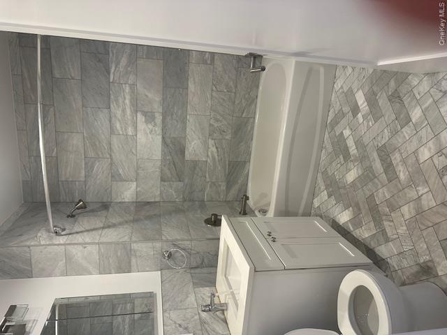 4511 Broadway Property Photo 5