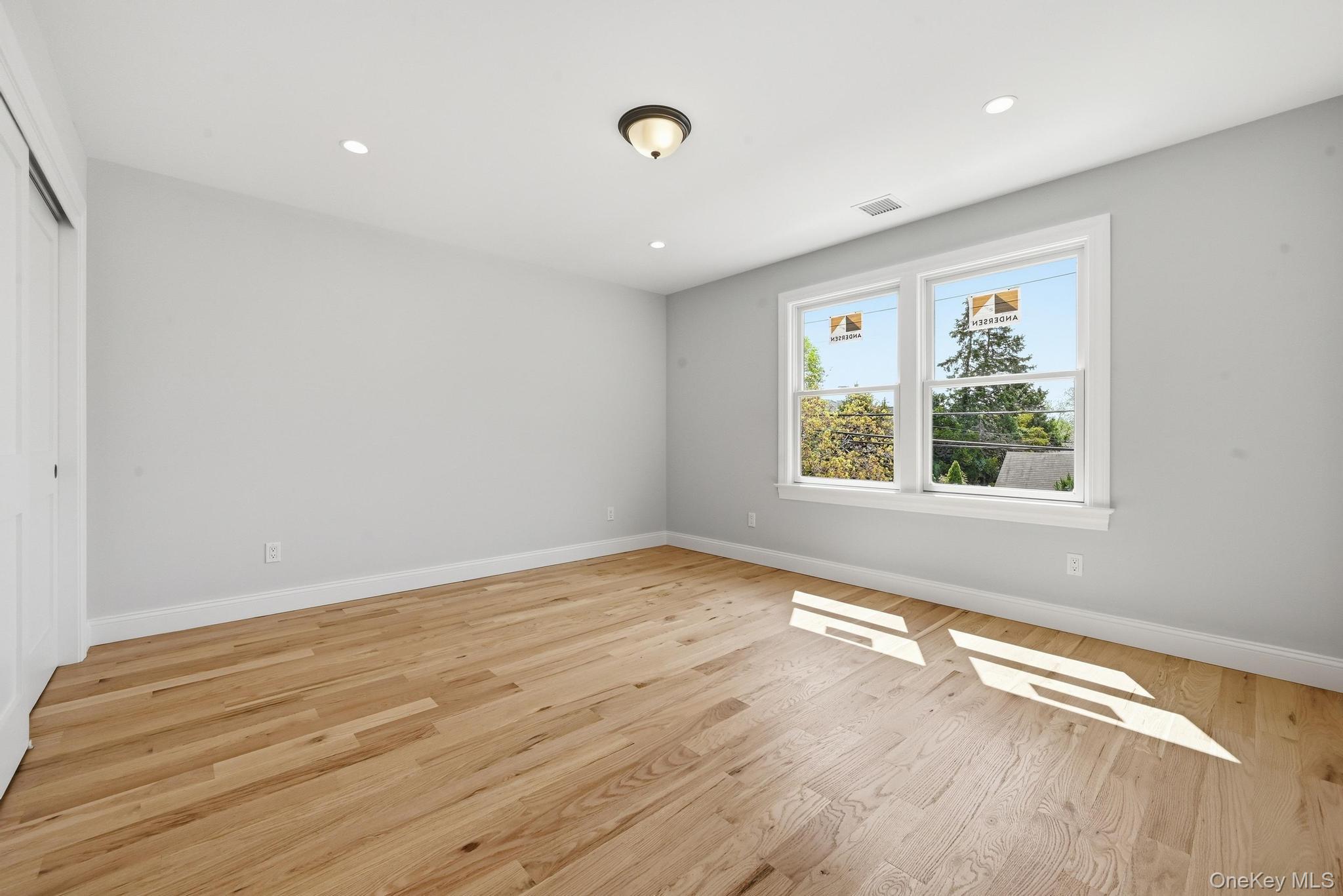 447 Keller Avenue Property Photo 29