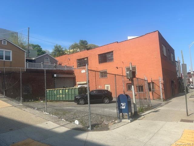 166 Yonkers Avenue Property Photo 2