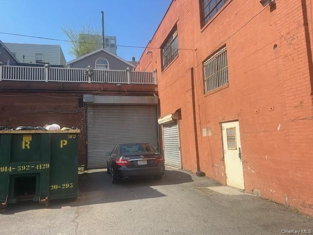 166 Yonkers Avenue Property Photo 8