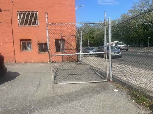 166 Yonkers Avenue Property Photo 11