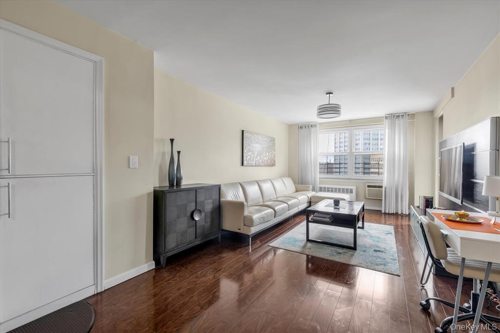 61-15 97th Street 6a Property Photo 1