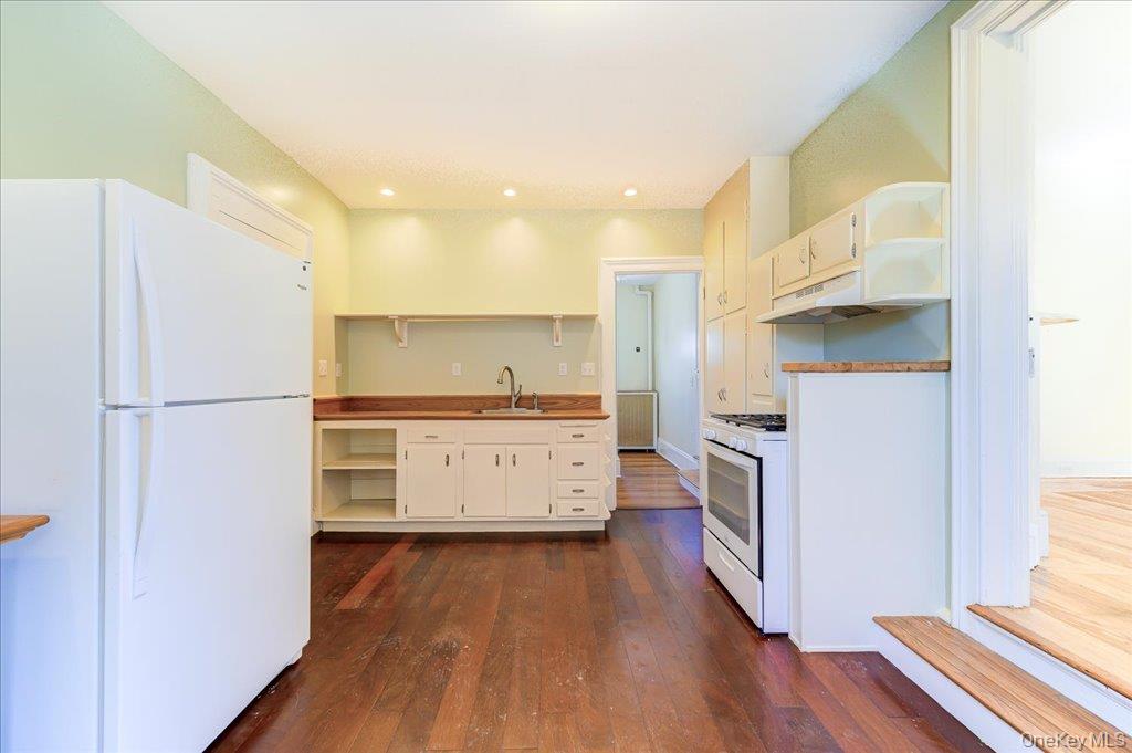 25 Balding Avenue Property Photo 22