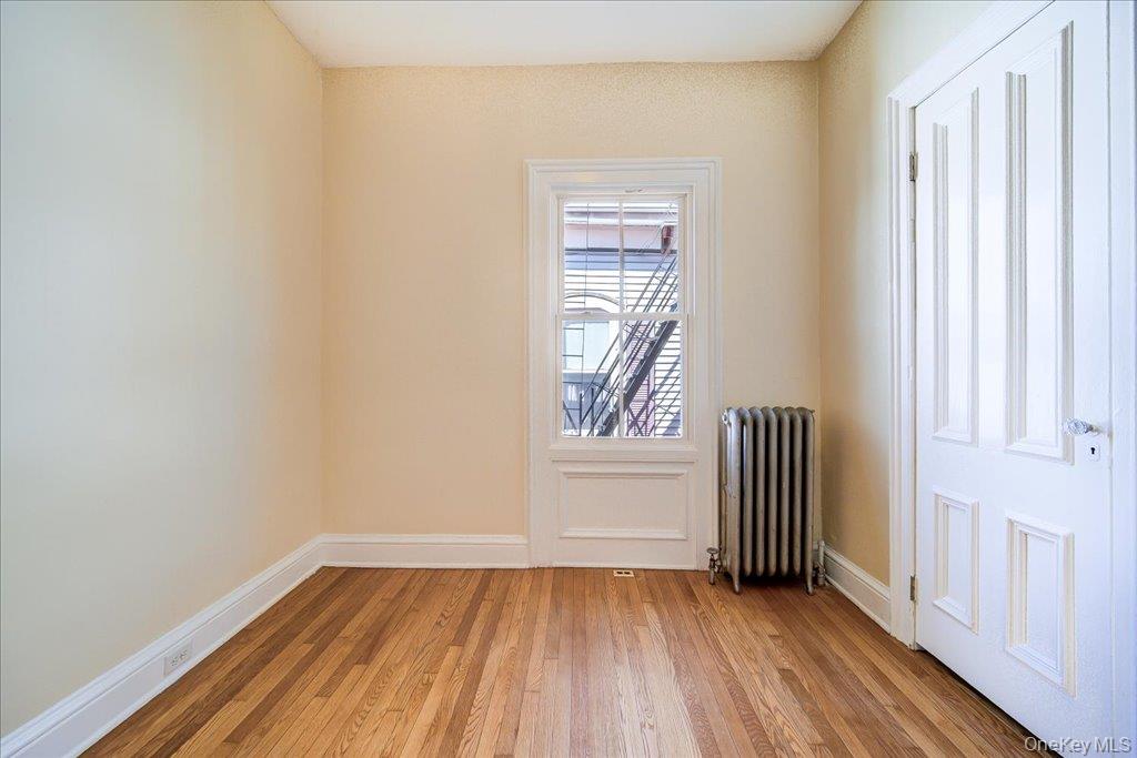 25 Balding Avenue Property Photo 36