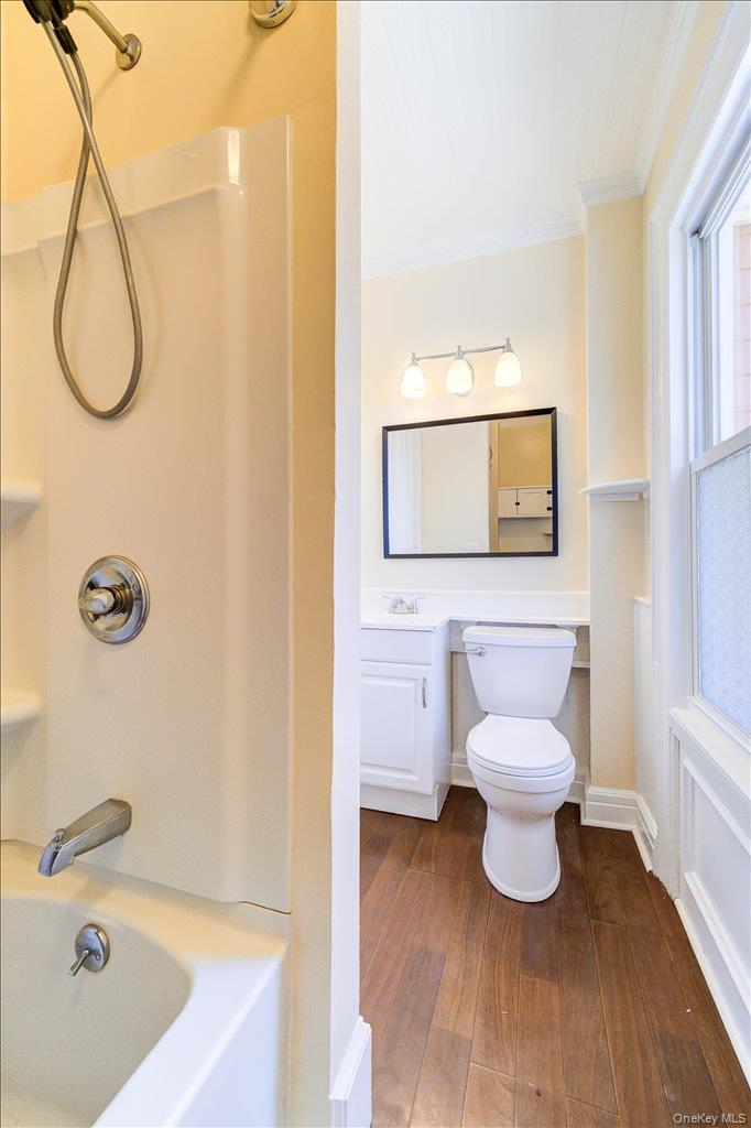 25 Balding Avenue Property Photo 38