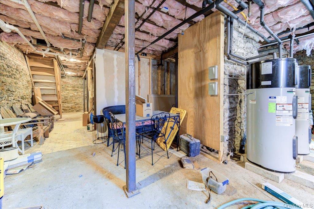 25 Balding Avenue Property Photo 41