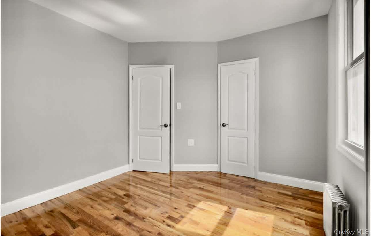 1028 E 84th Street Property Photo 10