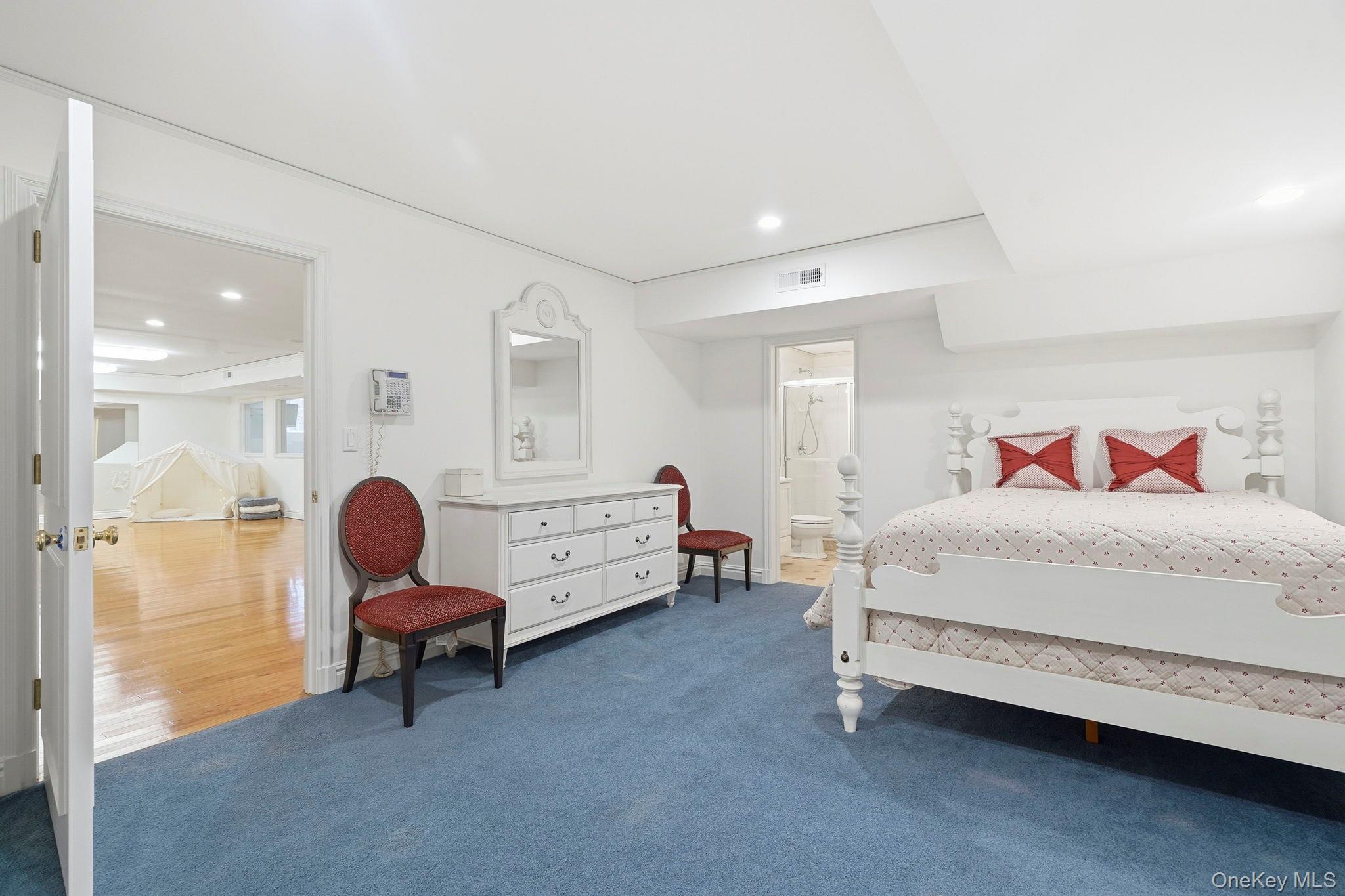2 Coventry Court Property Photo 29