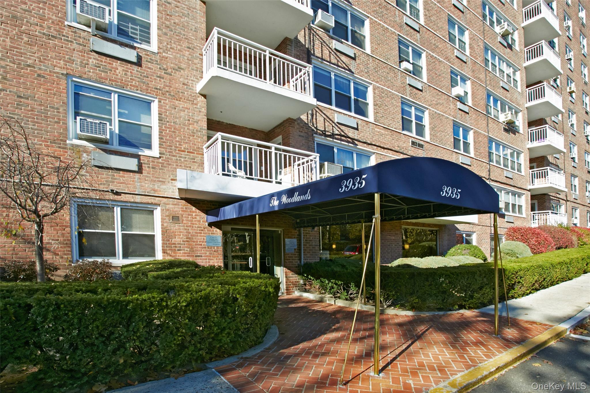 3935 Blackstone Avenue 3c Property Photo 21
