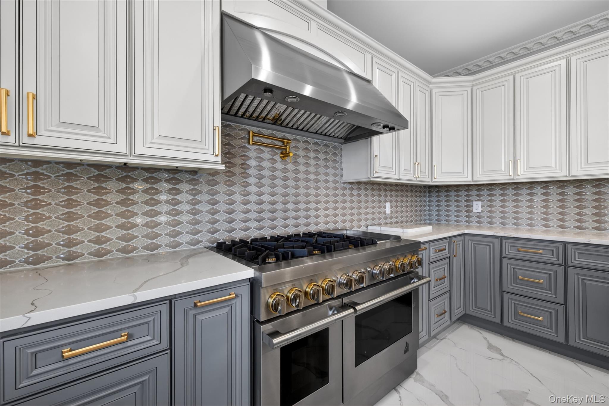 171 South Street Property Photo 7