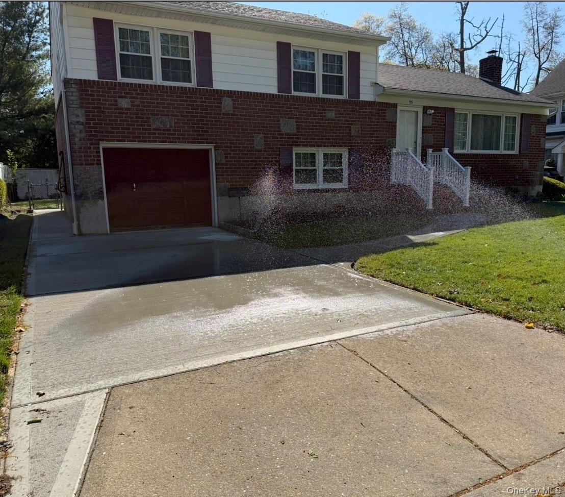 93 Woodview Road Property Photo 1