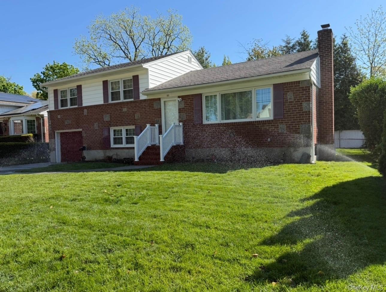 93 Woodview Road Property Photo 5