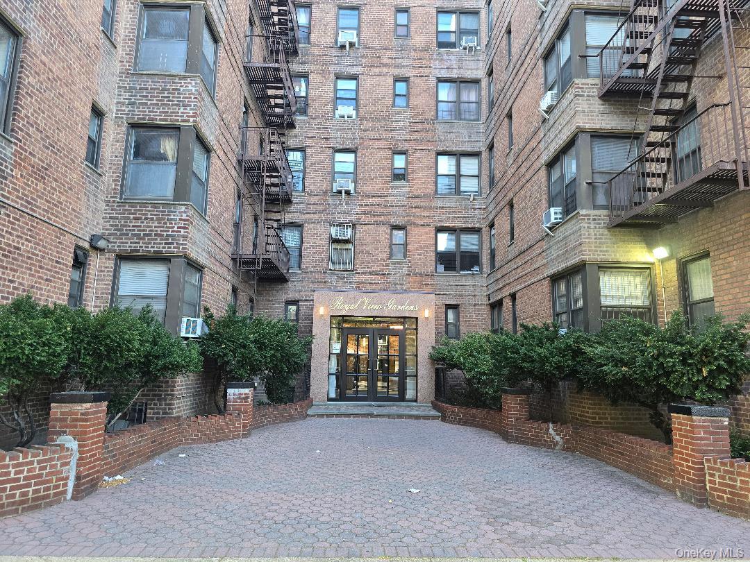 84-19 51 Avenue 1L Property Photo 1