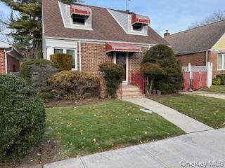 231-15 128 Road Property Photo 2