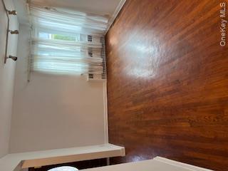 231-15 128 Road Property Photo 3