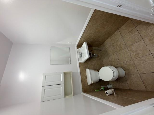 2320a Broadway Property Photo 6
