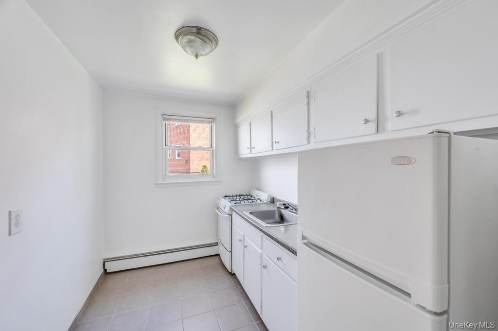 111 S Centre Avenue 2vv Property Photo 17