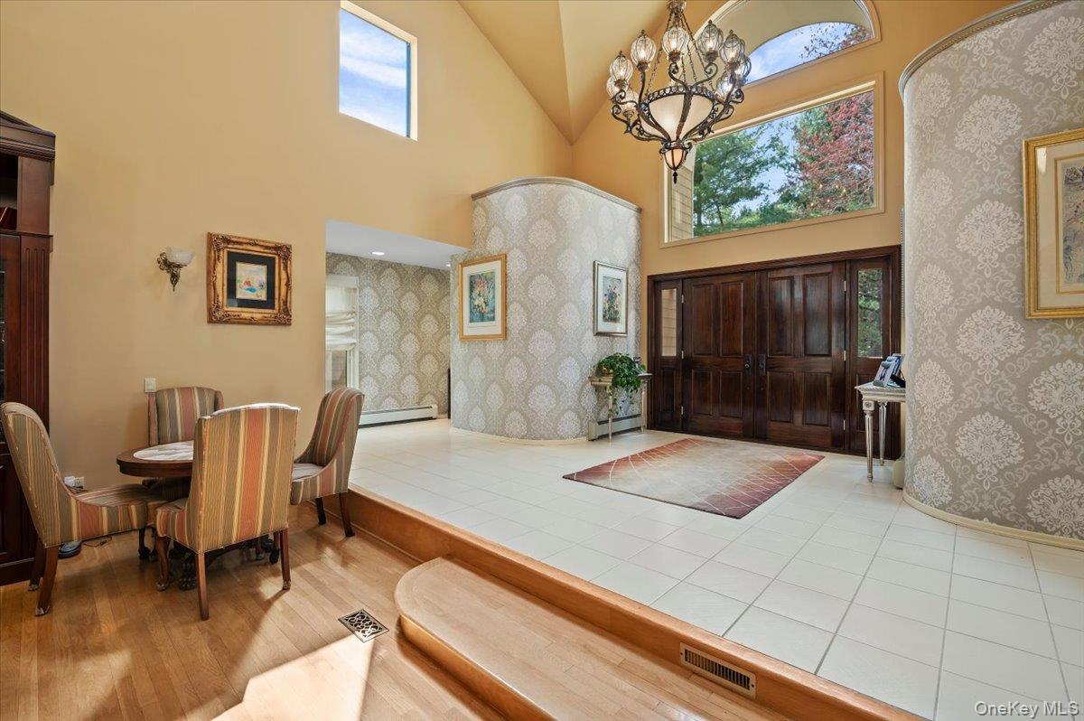45 Coves Run Property Photo 5