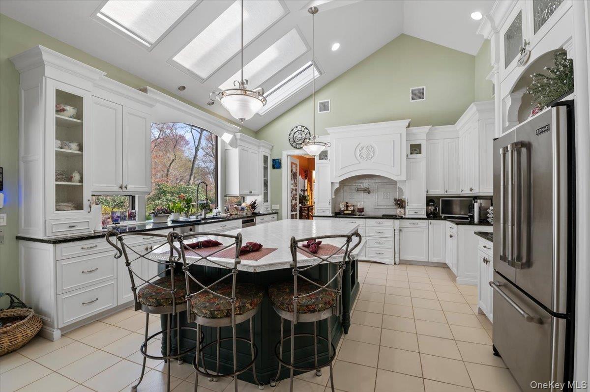45 Coves Run Property Photo 11